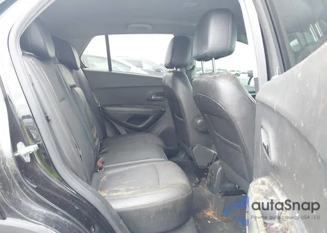 2022 Chevrolet Trax Awd Lt z USA, uszkodzony, nr VIN KL7CJPSM5NB539743